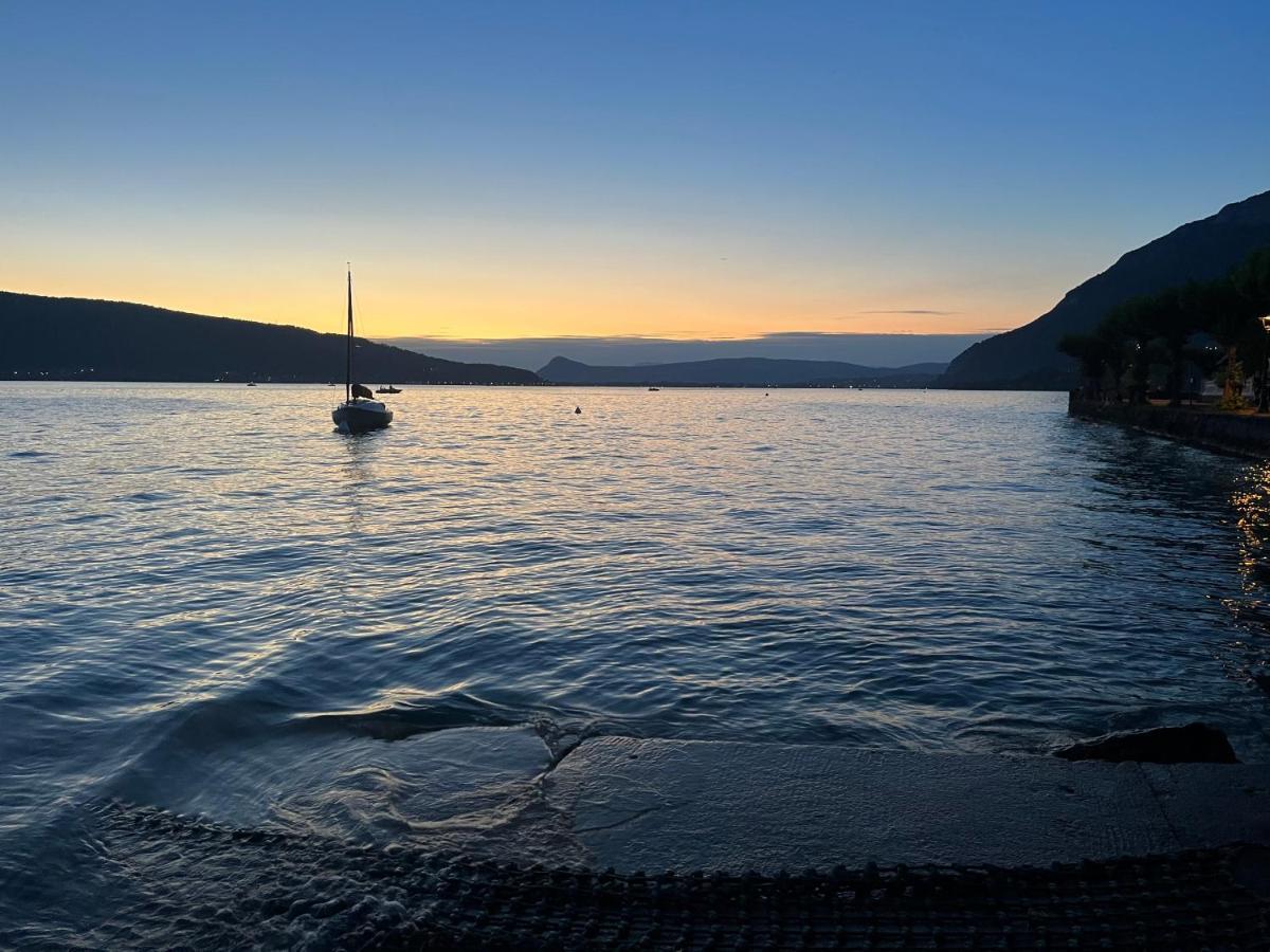 Entre Lac d'Annecy et montagnes, golf et parapente à pieds Talloires Esterno foto